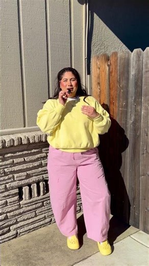 Part 11: Dabbling in Dopamine Dressing as a Plus Size Mama 💖 #curvyblogger