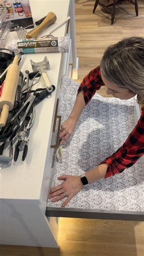 Kitchen Organization | Drawer Organizer Hacks #organizewithme