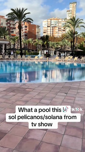 Best Hotel Pool in Benidorm: Sol Pelicanos/Solana