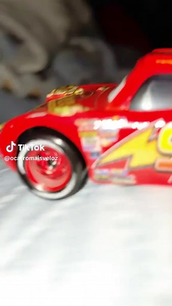 Rayo McQueen: Memes y Reacciones WTF