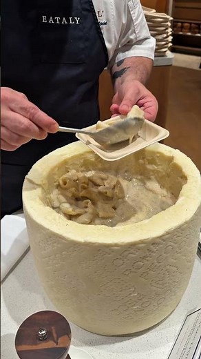 Eataly King of Prussia - Italian Marketplace & Restaurant Tour #eataly #phillyeats #philly
