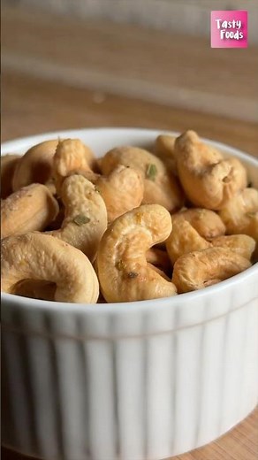 TASTY ROASTED CASHEW NUTS