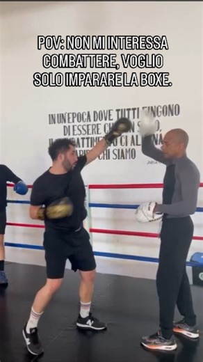 28K views · 37 reactions | La boxe è lo sport che ti insegna a combattere, a come affrontare un avversario sul ring. Se ti vuoi divertire nel fare boxe è fondamentale che tu abbia una ottima condizione psico-fisica. . . Semplice ed efficace! 珞壘‍ #escuela #boxeo #boxing #education #sempliceedefficace珞壘‍ | Ali Kaja | Facebook