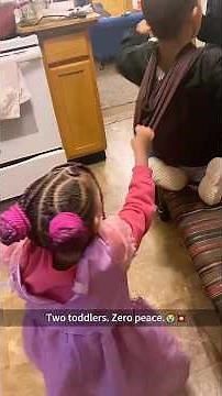 Siblings by birth, rivals by choice 😂 #SiblingChaos#Toddler #FunnyKids #SiblingLife#FamilyComedy