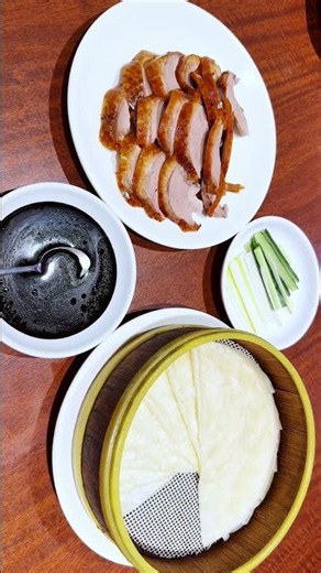 【横浜中華街】北京ダックも点心も食べ放題！？🥢 薪窯で焼く本格北京ダックが最高すぎた…！‪@民福北京烤鴨店中華街‬