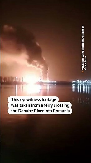 Moment Russian air strikes hit Ukrainian port