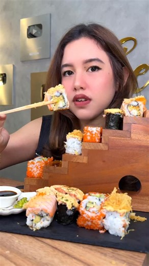 Shely Che on Instagram: "Sushi tei kuuu… #shelyche"
