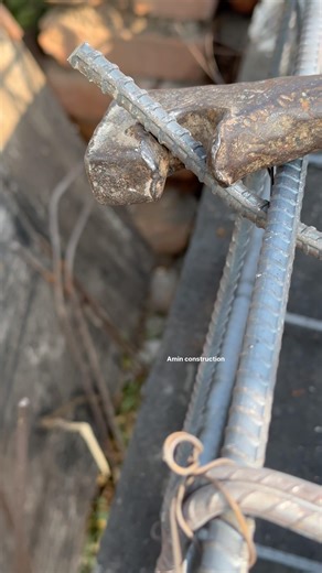 Slab corner steel band