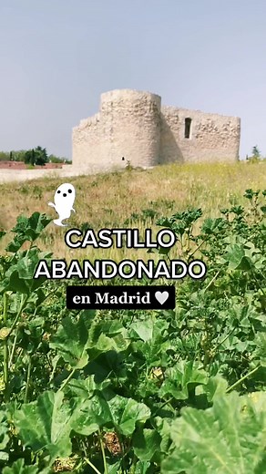 🏰 PLANAZO GRATIS!! ¿Un castillo abandonado del siglo XV en Madrid? Yes!! A 20 min del centro ♥️ y se puede ver GRATIS!! Me encantan estos planes diferentes y conocer cositas que han sido importantes en Madrid y que poca gente conoce 😍 soy fan!! El castillo estuvo abandonado hasta mitad del siglo XX y ahora lo están cuidando ♥️ os dejo horarios para visitarlo :) y 2 sábados al mes hacen visitas guiadas. Los findes y lunes festivos de 10/21 (mejor mirar su web porque va cambiando según la época 