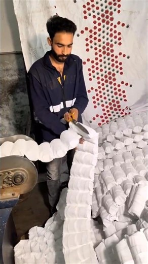 How Pocket Spring Mattresses Are Made 😲 #FactoryProcess