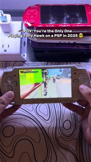 🛹 POV: You’re the only one playing Tony Hawk on a PSP in 2025 😎