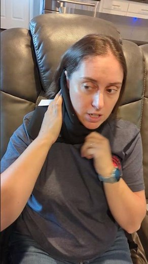 Trtl Travel Pillow Review #trtl #travelpillow #travelpillowreview