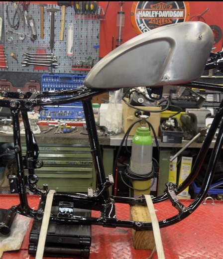 SHOVELHEAD BOBBER BUILD #shovelhead #bikebuild #bikelife #biker #burmoutbikes