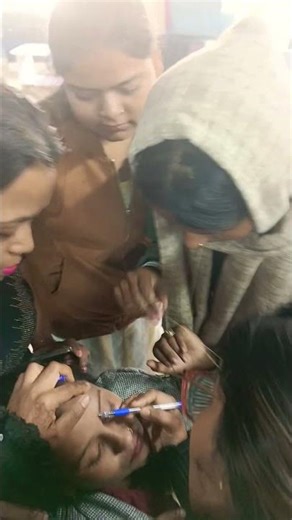 Eyebrow To kharab ho gyi 😱😱||Threading Practice Time...🧿 #shorts #salonlife #trending