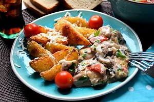 Piletina se lako i brzo sprema, a koliko je volimo dokazuje i broj recepata sa piletinom koji se iz dana u dan povećava :) Recept: http://bit.ly/PiletinaUSosu Potražite me ⤵ YouTube:http://bit.ly/1KKR7or Instagram: http://bit.ly/1Tgwd36 | Minjina Kuhinjica