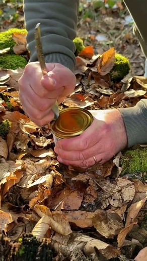 How to open a can opener in 10 seconds #camping