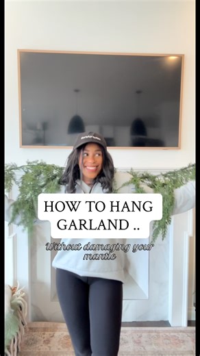 Joselyne katabarwa | Travel Home Lifestyle Beauty on Instagram: "If you’ve never been taught How to hang your garland without damaging your walls .. save this.. these command hooks are incredible! They work so well to hold your garland in place #christmastree🎄 #garlands"