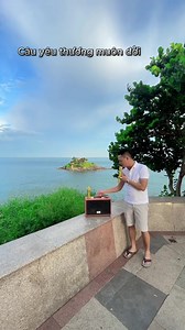 Trải nghiệm mang loa xách tay B52 plus đi du lịch, ca hát ngoài trời...