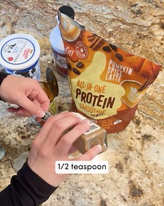 This recipe tastes JUST like pumpkin pie, but it’s packed with protein, collagen, and functional ingredients thanks to FlavCity’s Pumpkin Spice Latte Protein Smoothie! Pumpkin Whipped Cottage Cheese 🍂 1 cup cottage cheese ½ cup pumpkin purée ½ tsp pumpkin pie spice 1 tbsp maple syrup 1 scoop FlavCity Pumpkin Spice Latte Protein Smoothie (25g protein, 10g collagen) Blend until smooth & fluffy for creamy, pumpkin-pie perfection that actually supports your goals. ✨ This flavor is LIMITED EDITION a