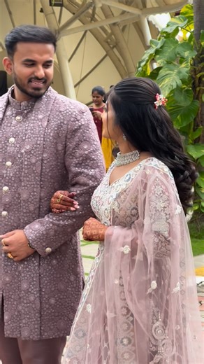 ಜೀವಿತ ಗೌಡ🔥 on Instagram: "My beautiful Bride Chitrashree’s ring ceremony ✨ Glowing with joy and elegance 🤩 Gave her a soft subtle & glowy look 🤩 Hair: @hair_by_nirmala"