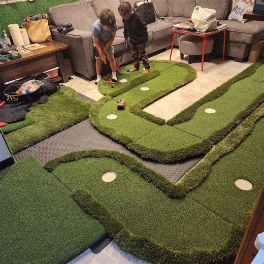 Interlocking Lightweight Portable Mini Golf Course: Complete Set! - Etsy Canada