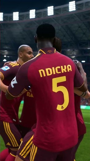 Romanisti, are you ready for The World’s Game? 🎮