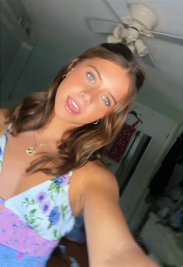 yay grad season 🤗🤗