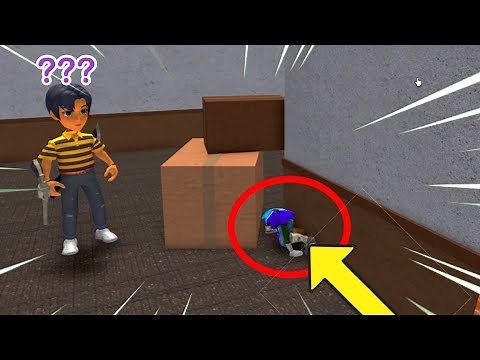 Trolling with TINY AVATAR in Murder Mystery 2 (Funny Moments)