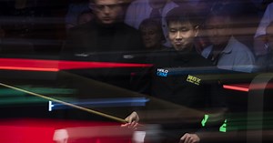 Snooker-WM - Zhao Xintong mit traumhaftem Longshot gegen Liam Highfield: "Mamma Mia!"