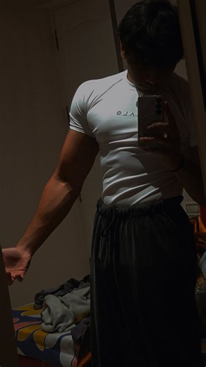 𝗝𝗮𝗶𝘃𝗮𝗿𝗱𝗵𝗮𝗻 𝗦𝗶𝗻𝗴𝗵 on Instagram: "Just a bulked up teen.. . . . . . . . #ExplorePage #gymmotivation #viralreel #reelitfeelit #fyp"