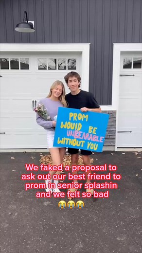 1.7M views · 5.4K reactions | The awkward silence  #seniorsplashin #splashin #seniorassassin #splashin | Splashin | Facebook