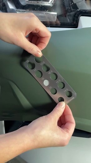 Sign Maker Tools Ltd. on Instagram: "SensorCut PRO. Designed for cutting PPF and thicker print/wrap vinyl. Video 🎥 credit goes to @vikiallo.aps ••• Order your #PROgrade installation tools and shop essentials for #signshop #printshop and #wrapshop at signmakertools.ca 🇨🇦✌️🇺🇸 ••• #signmakertools #ppf #stek #wraplife #ppftools #tinttools #fyp #viral"