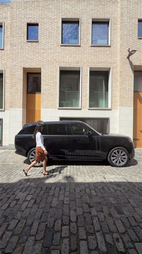 The Ultimate Luxury SUV? 2026 Range Rover Vogue