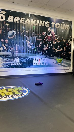 48K views · 2.7K reactions | Hat Tricks  #breakdance #bboy #hattrick #hattricks #tricks #dance #dancer #dancetricks #skills #balance #coordination #beenie #hat #dancelife #dancechallenge | Anthony Silva | Facebook