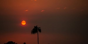 The Daily Weather Update from FOX Weather: Record high temperatures in jeopardy Tuesday