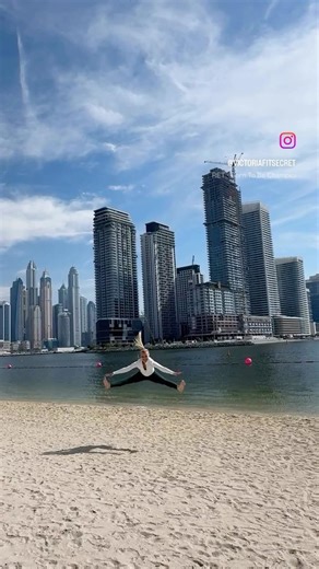 WE BORN TO BE CHAMPIONS. How to master toe touch jump👇🏻