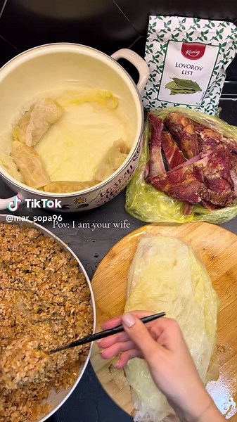 Priprema Srpske Sarme: Domaca Jela u Beogradu