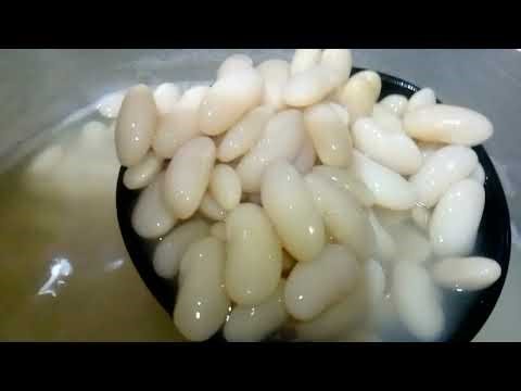 White Kidney beans soaked and cook.Ready to use for any kind of menu salad etc..