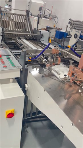 The Unique Charm of the Frog Fold 🐸 Not your everyday fold — the Frog Fold adds creativity and dimension to any print project. With Speed paper folders, even complex folds are finished with precision and speed. Make your design stand out with the art of folding! 💡📄 ☎Contact us now! 86 189 2588 3116 www.bestfoldingmachine.com 📧 julia@dgsudu.com #PharmaLeaflets #FoldedLeaflets #PharmaceuticalPrinting #MedicalLeaflets #PrintedLeaflets #InstructionLeaflets #printing #bucklefoldingmachine #foldin