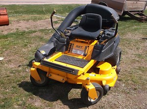 2011 Cub Cadet 17WF2ACP009 Zero Turn Rider W/Bagger 50" Deck | Other