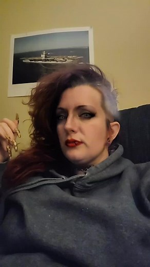 Lizzie the Unicorn on TikTok