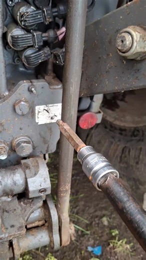 Rontaly 1/2 inch impact driver we have had for a year now doing its thing. Comes with a selection of sockets and drill bits. Hope ot helps someone out #agriculturelife #agriculturalcontractors #fencingcontractor #powertools #impactwrench