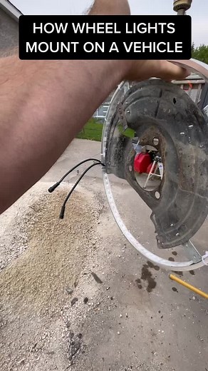 Custom Wheel Lights Installation: No Dust Shields Needed!