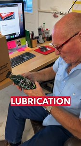 Hot Shot’s Stiction Eliminator vs Prolube Oil Treatment. Which additive reduces the most friction? Check out our products at PROLUBEOIL.COM 🏁 #prolube #prolubeoil #prolubeproducts #prolubeoiltreatment #paulfromprolube #oiltreatment #oiltreatments #oiladditive #oiladditives #hotshot #hotshots #hotshottrucking #oiltest #oiltesting | Engine Restore Oil Additive