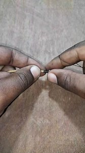 Making a hook set with a swivel and 4 hooks.🐠 #fishing #riverfishing #fishingknots #hookknot #knottutorial #swivel #knots #fishingtrip #follower #anglersart | Angler's Art