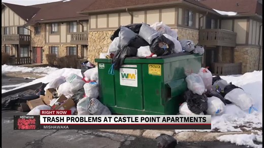 Castle Point Apartments residents face trash pile-up