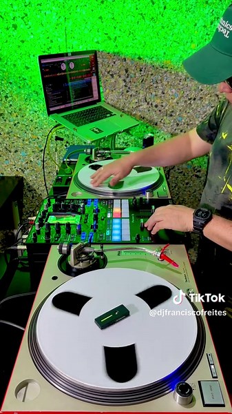 Reggae Clásico: La Mezcla del Día