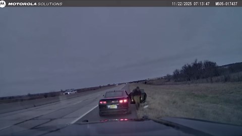 Heartwarmimg moment woman in labor helped by oklahoma patrol officer who helped deliver baby in vehicle