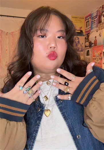💋