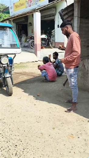 water throw prank on the old man #trendingprank #funnyprank #foryouu #followme #guy | Pranker Chhoton